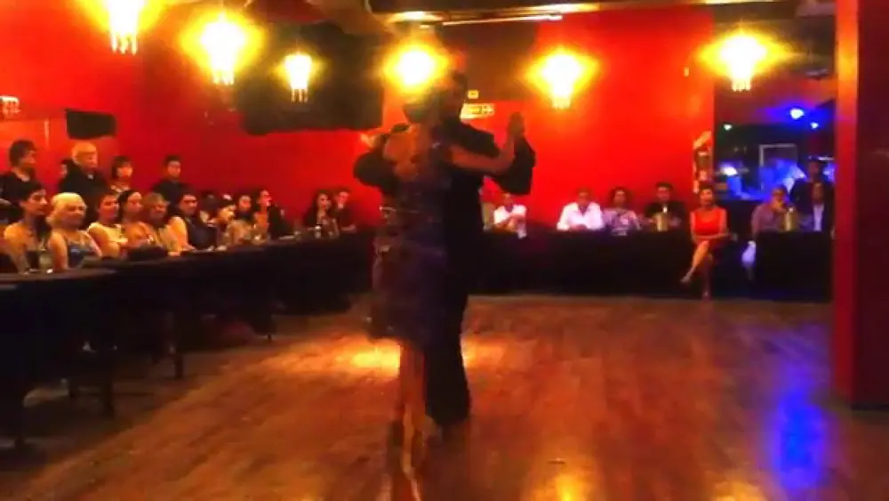 Video thumbnail for Bailaron Luciana Arregui & Andres Laza Moreno, en la Milonga de los Domingos. Part.1 - 20/12/15