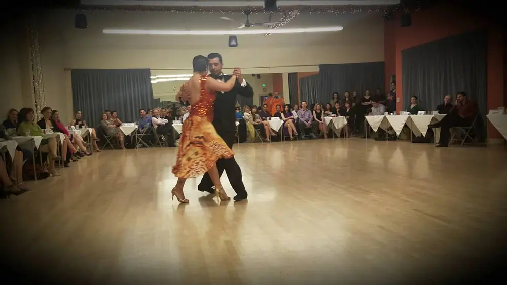 Video thumbnail for Facundo De La Cruz& Paola Sanz  5/14/2016