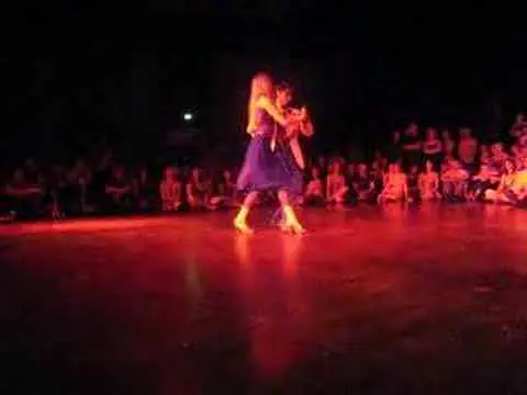 Video thumbnail for Ezequiel Farfaro Y Eugenia Parilla, Berlin - 4