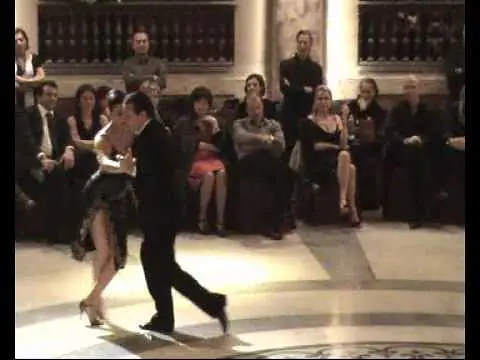 Video thumbnail for Miguel Angel Zotto y Daiana Guspero - Salone Margherita Napoli - Gallo ciego 29/03/09