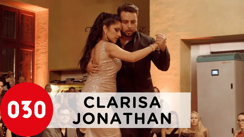 Video thumbnail for Clarisa Aragon and Jonathan Saavedra - El flete #ClarisayJonathan