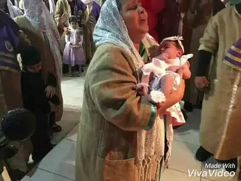 Video thumbnail for Rosa perez - Presentación En El Altar a Jehova a Rebecka !!! 2017