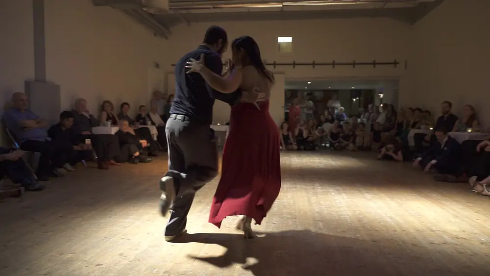 Video thumbnail for Corina Herrera & Pablo Rodriguez (Oslo Tango 2017) Nr. 4