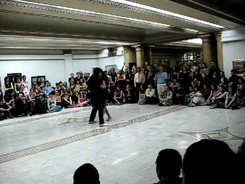 Video thumbnail for Adrian Veredice y Alejandra Hobert - Bucharest, April 2009 (5).avi