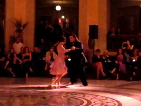 Video thumbnail for Mariano "Chicho" Frumboli & Juana Sepulveda - Salone Margherita 3