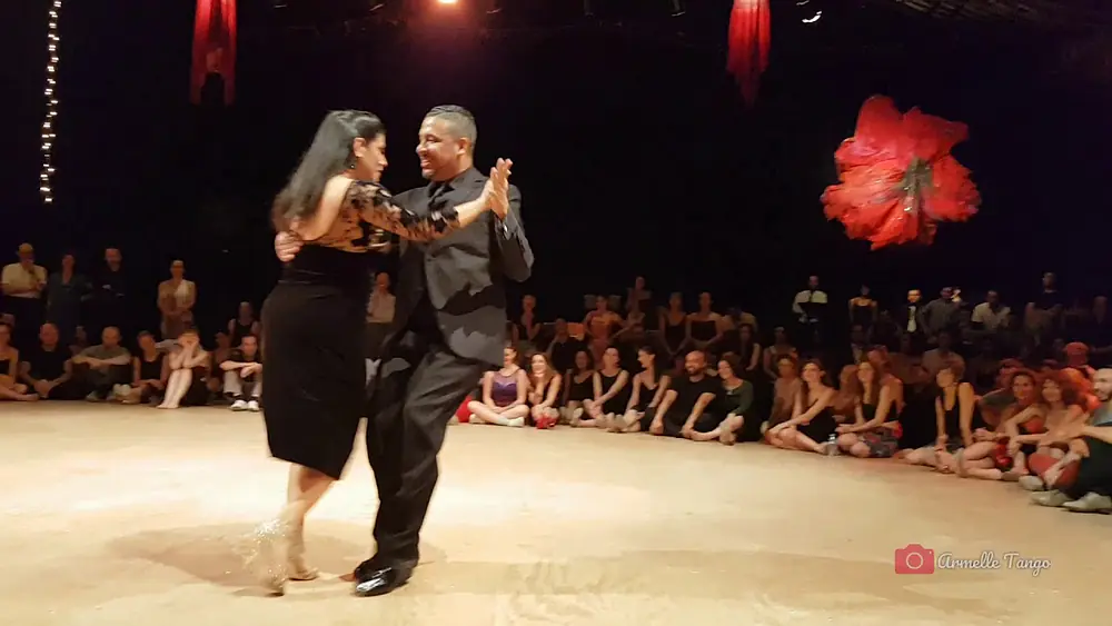 Video thumbnail for Roberto Zuccarino & Maria Ines Bogado ❤ De Antaño @ Paris - Festival Tango Roots 2019