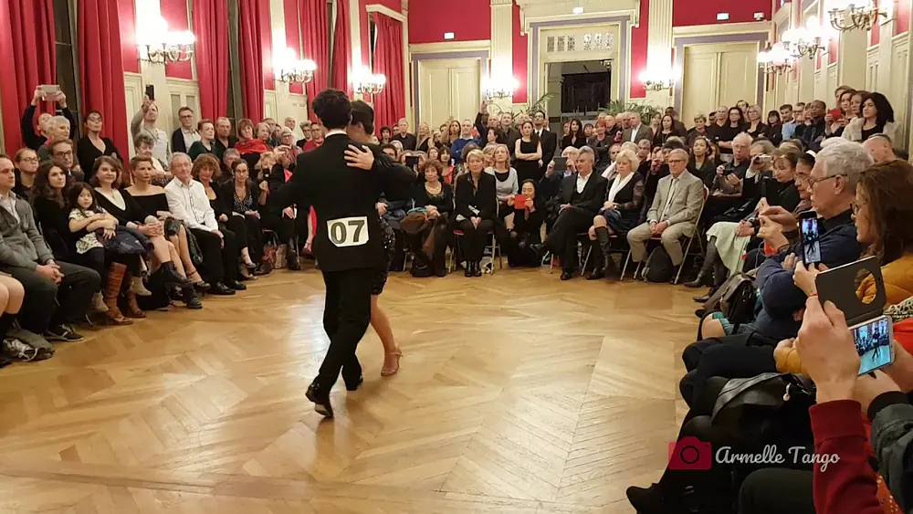 Video thumbnail for Thomas Cavarlé (Tom Cvl) y Alice Esclasse - Champions de France de Tango - Paris  2018 ❤@ Mairie 16è