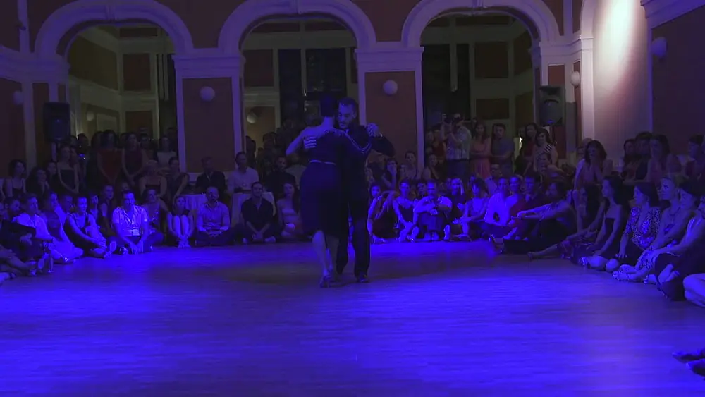 Video thumbnail for Gianpiero Galdi y Maria Filali - Tango Cazino 2015 - 3/5