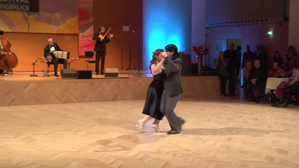 Video thumbnail for Ariadna Naveira & Fernando Sanchez 1v3, Tangofestival Innsbruck 2013