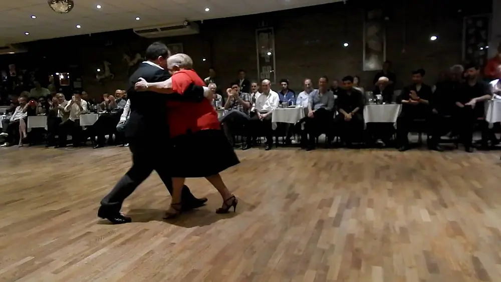 Video thumbnail for Nelida Fernando y Hernan Alvarez Pietro Milonga