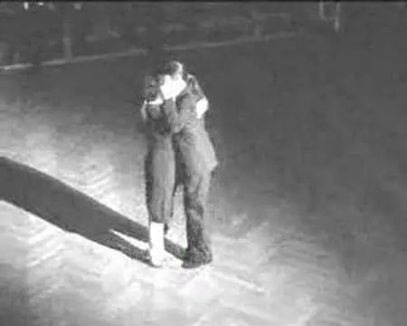 Video thumbnail for Melina Sedo & Detlef Engel dance a Canaro Milonga