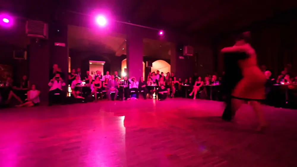 Video thumbnail for Maja Petrović  & Marko Miljević  - "Milonga del 83" - D´Arienzo/Reynal - 3 (Milonga)