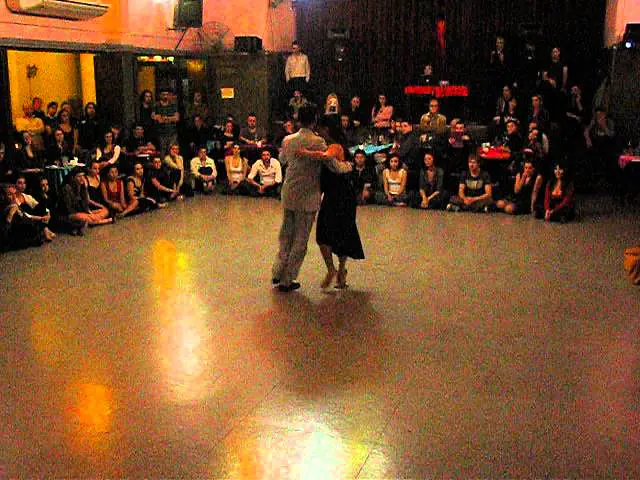 Video thumbnail for NÉSTOR AZORÍN y FÁTIMA VITALE en Viva La Pepa! Milonga (3/3)