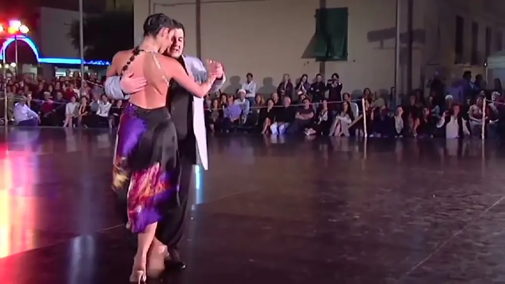 Video thumbnail for Alejandra Mantiñan y Aoniken Quiroga dance Francisco' Canaro's No hay tierra como la mia in Elba
