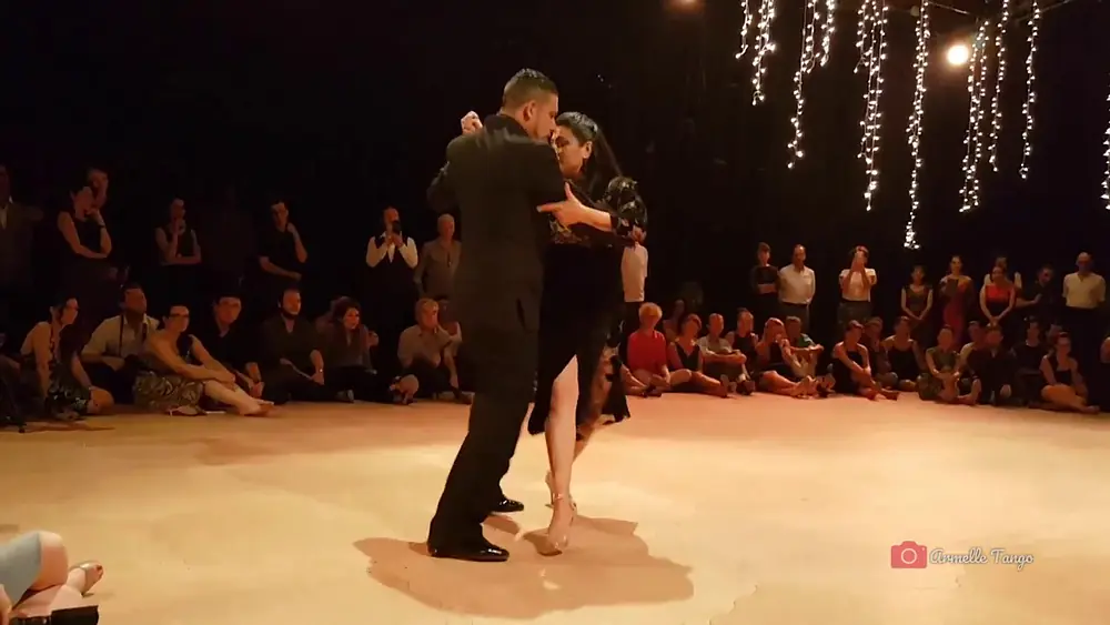 Video thumbnail for Roberto Zuccarino & Maria Ines Bogado ❤ Viejo Ciego @ Paris - Festival Tango Roots 2019