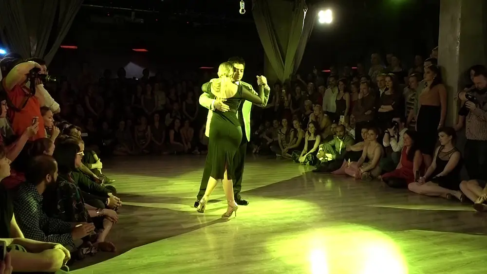 Video thumbnail for Carlos Espinoza & Noelia Hurtado. 1. PLANETANGO-XXI Tango Festival