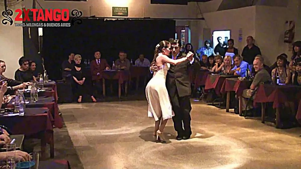 Video thumbnail for Daniel Juarez y Alejandra Armenti Vals en Porteño & Bailarin Abr 2012.f4v