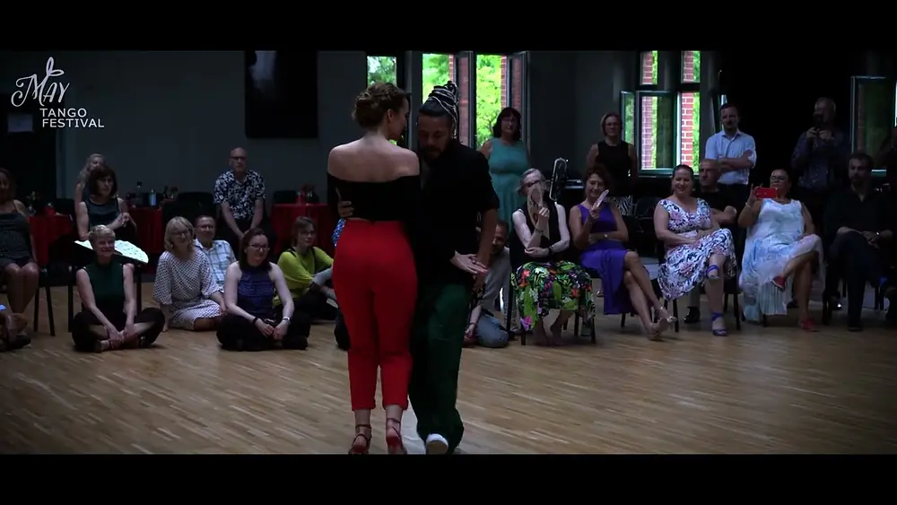 Video thumbnail for Fernando Romero & Urszula Nowocin "Con Toda la voz que tengo" Anibal Troilo | May Tango 2024