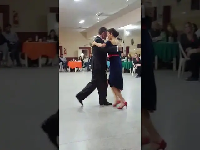 Video thumbnail for Juan Amaya & Valentina Garnier (4° Santa Milonguita de Gala, Concordia). 2/4