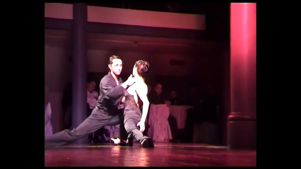 Video thumbnail for Gustavo Rosas.Tango.Vuelvo Al Sur en La Papelera con Paula Rubin.Enero 2005.Bs As.Argentina.
