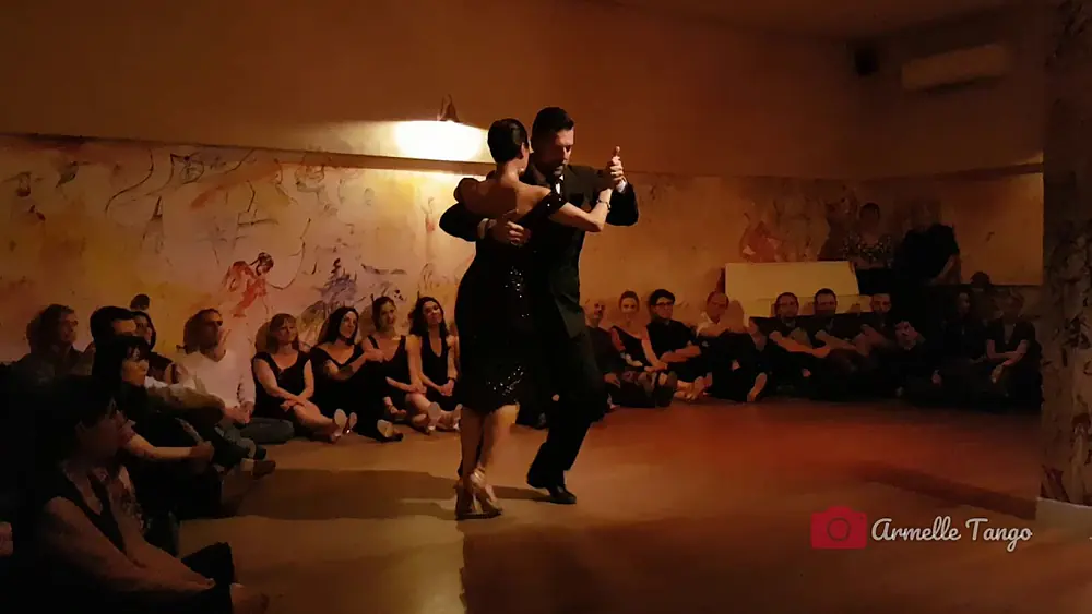 Video thumbnail for Diego Riemer y Maria Filali ❤ @ Milonga La Nocturna - La Tanguedia de Paris - DJ  Paskal