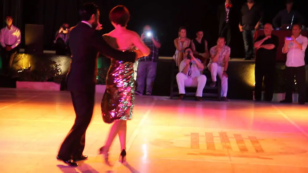 Video thumbnail for Sitges Tango Festival 2016 - Claire y Dario Da Silva 2