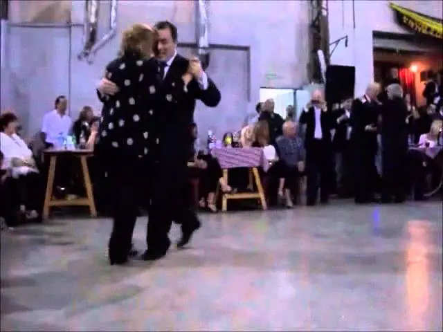Video thumbnail for 6to Aniversario de la Milonga del Morán-Natalia Moyano y Hernán Álvarez Prieto