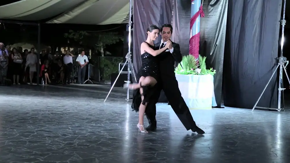 Video thumbnail for Walter Cardozo e Margarita Klurfan - Catania Tango Festival 2014 - Tango Suite III Show