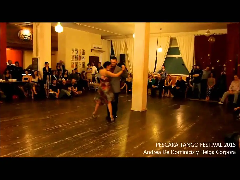 Video thumbnail for Pescara Tango Festival 2015 - Andrea De Dominicis y Helga Corpora - La mulateada
