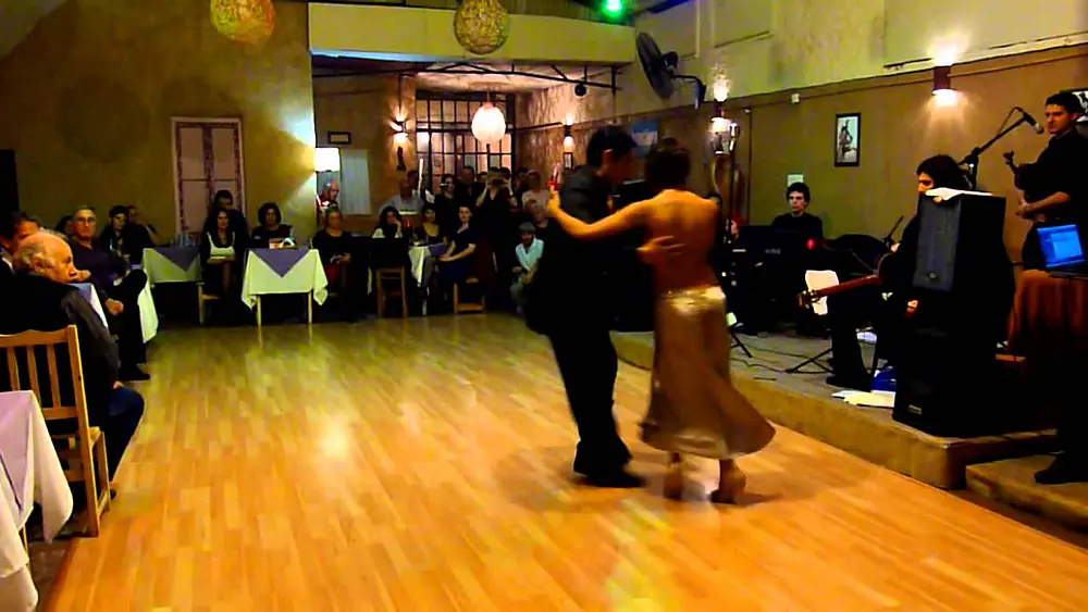 Video thumbnail for 2 El Puntazo Milonga presenta:  Verónica Rue y Pablo Daniel Martinez