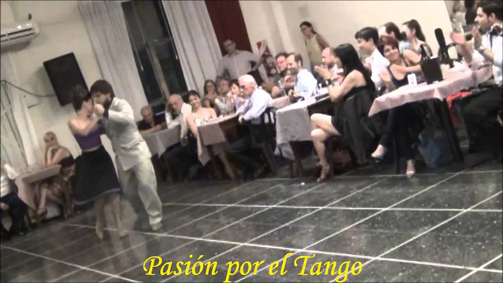 Video thumbnail for EVA ICIKSON y BRENNO MARQUES LUCAS Bailando el Vals DICHAS QUE VIVI en FLOREAL MILONGA