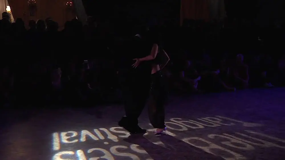 Video thumbnail for btf 2010 - demo 1 Cecilia Berra & Horacio Godoy @ Brussels tango festival 2010