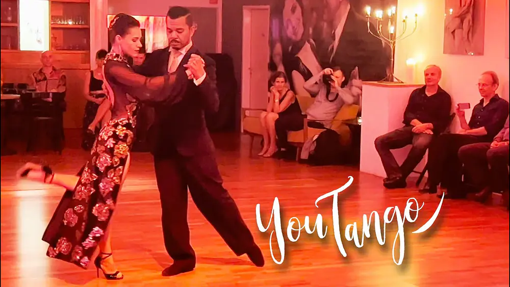 Video thumbnail for Mirella & Carlos Santos David in Munich - La Vida Me Engañó