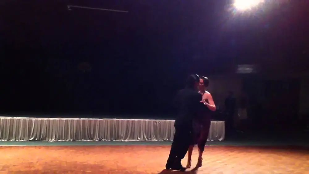 Video thumbnail for Pablo Nievas y Valeria Zunino 3 of 3