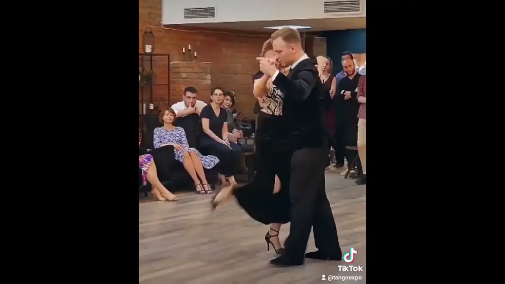 Video thumbnail for 🤍 Follow ➡️ @tangoexpo Performers:  Nikolay Fanagin y Yulia Burenicheva #tango #tangoargentino