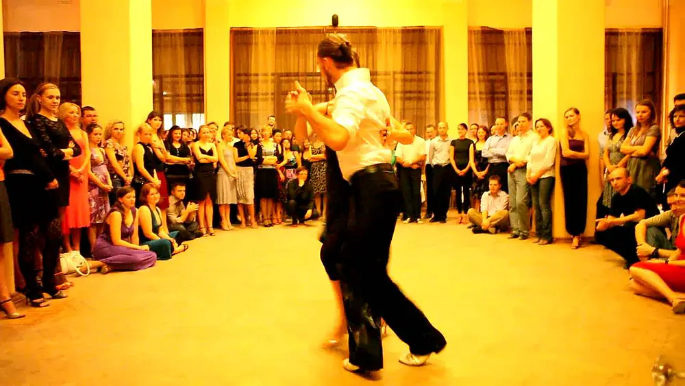 Video thumbnail for Gianpiero Galdi (Italy) Mila Vigdorova (Russia) on milonga "Teplitsa" 3/3