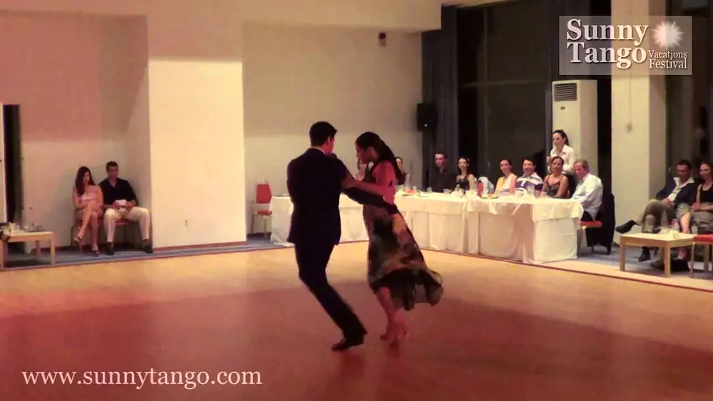 Video thumbnail for Sebastian Jimenez & Maria Ines Bogado 2/3, SUNNY TANGO FESTIVAL 2013. De Angelis-Ilusión Azul