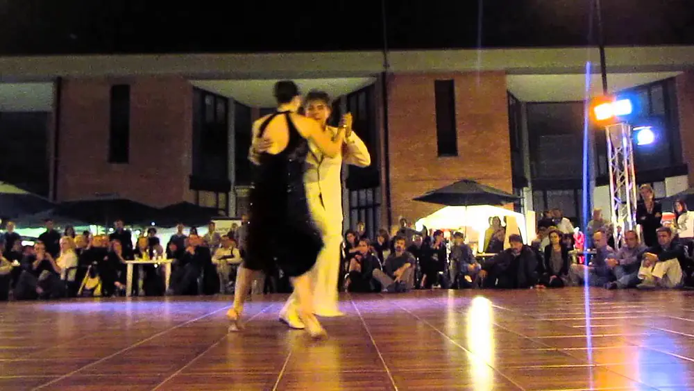 Video thumbnail for Julio Balmaceda & Corina De La Rosa Mariposa Tango Festival 2013 4-4
