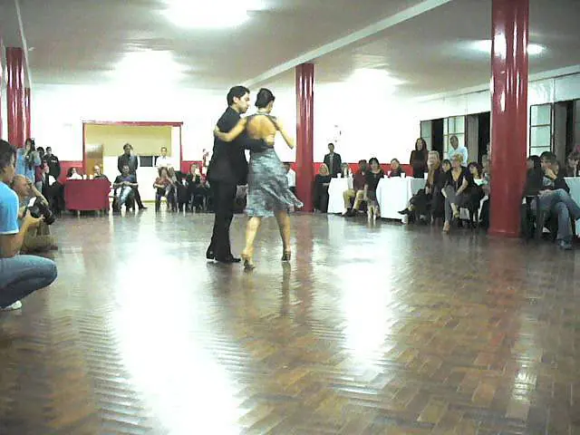 Video thumbnail for Pablo Georgini y Noelia Coletti en la milonga solidaria 2