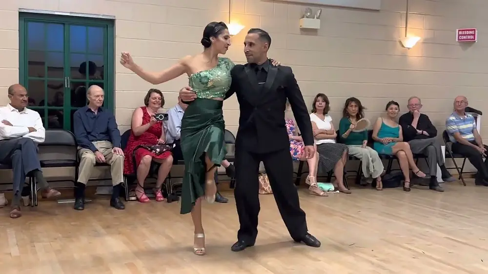 Video thumbnail for Ariel Leguizamon & Yesica Esquivel: Tango Gallo Ciego. Washington DC June 11, 2023