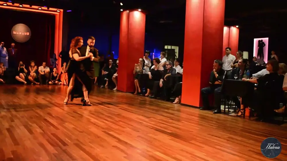 Video thumbnail for Moira Castellano & Javier Rodríguez en Milonga Malena!! 2/4