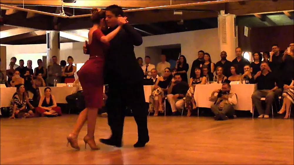 Video thumbnail for Carlos Espinoza e Noelia Hurtado al Makìtango Senigallia 1/4