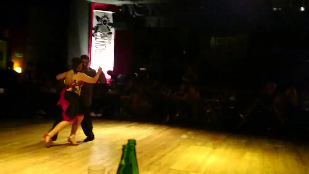 Video thumbnail for Laura sastria y Carlos estigarribia, mandria