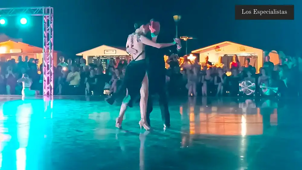 Video thumbnail for Daiana Guspero y Miguel Angel Zotto @ International Trani Tango 2023_1/3