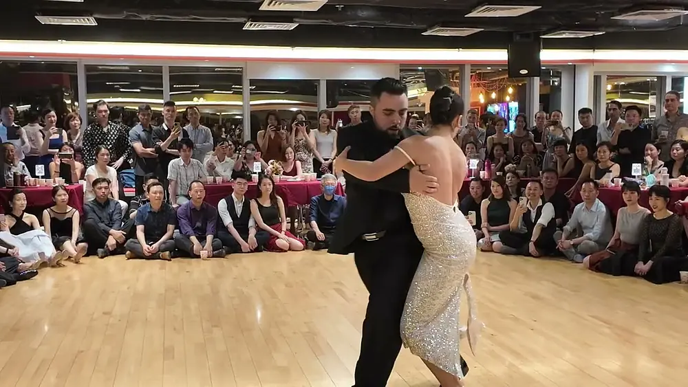 Video thumbnail for Jonathan Saavedra & Clarisa Aragon 3/4 - Miedo (Juan D'Arienzo) Vals - Hong Kong 2024 - 4K