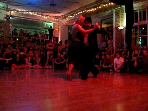 Video thumbnail for Alejandra Mantiñan & Aoniken Quiroga. Vuelvo al Sur. Moscow 2010