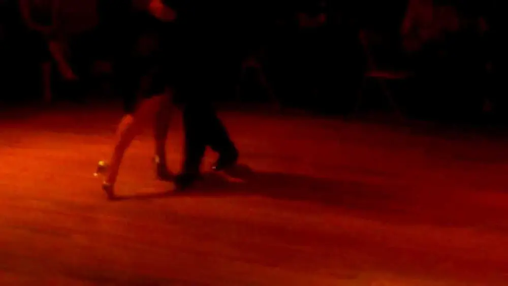 Video thumbnail for Sabrina Masso & Federico Naveira, "No mientas" (D'Arienzo)