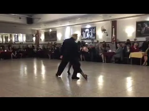 Video thumbnail for Agustina Vignau y Hugo Mastrolorenzo en el marco de AGOSTANGO 2019 (9-Ago-19)