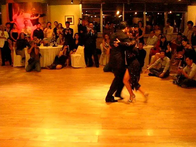 Video thumbnail for Laila & Leandro Oliver Grand Milonga Hong Kong July 30th 2011 Vals