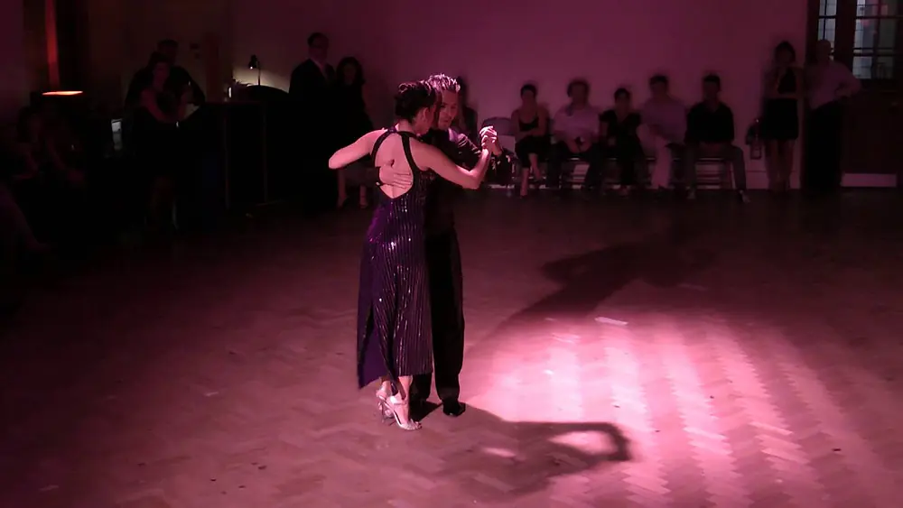 Video thumbnail for Yanina Quiñones & Neri Piliu in Negracha, London,June 2013 - 3/4